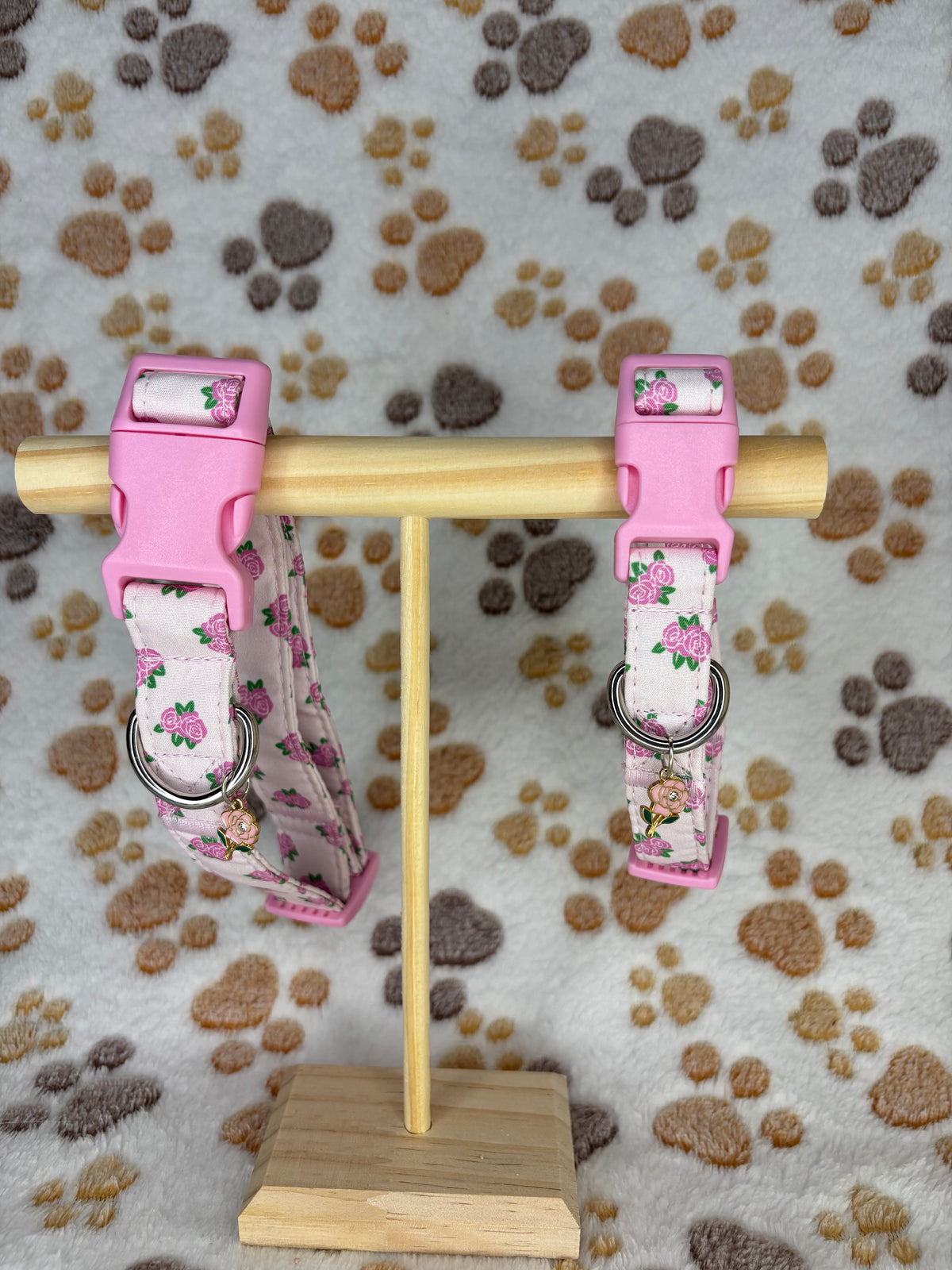 Pet Collar Rose Design